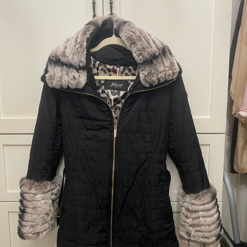 Women’s Gorski Apres-Ski Jacket size S can ship on 11/21